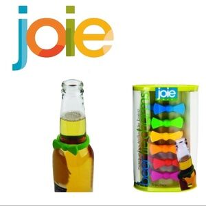 NWT Joie Beer Tie Charms